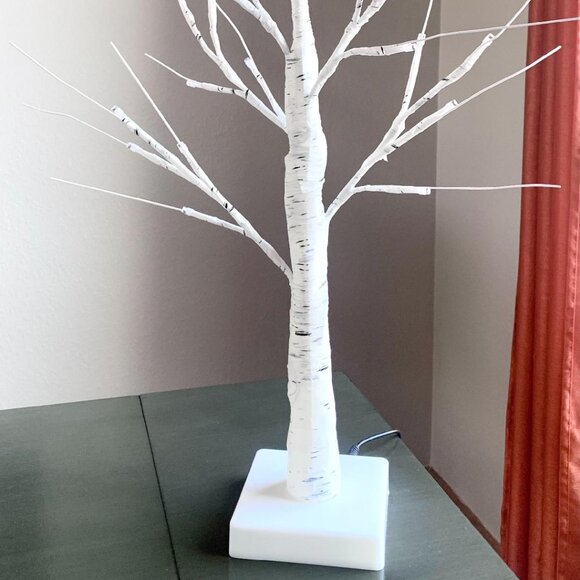 23"T USB Plug-in Battery Holiday LED Multicolor Lighted Poseable Birch Tree New - Picture 4 of 7